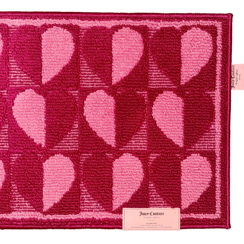 **SOLD** Juicy Couture Home Valentine’s Day Decor Hot Pink Hearts Accent Rug - Picture 2 of 7